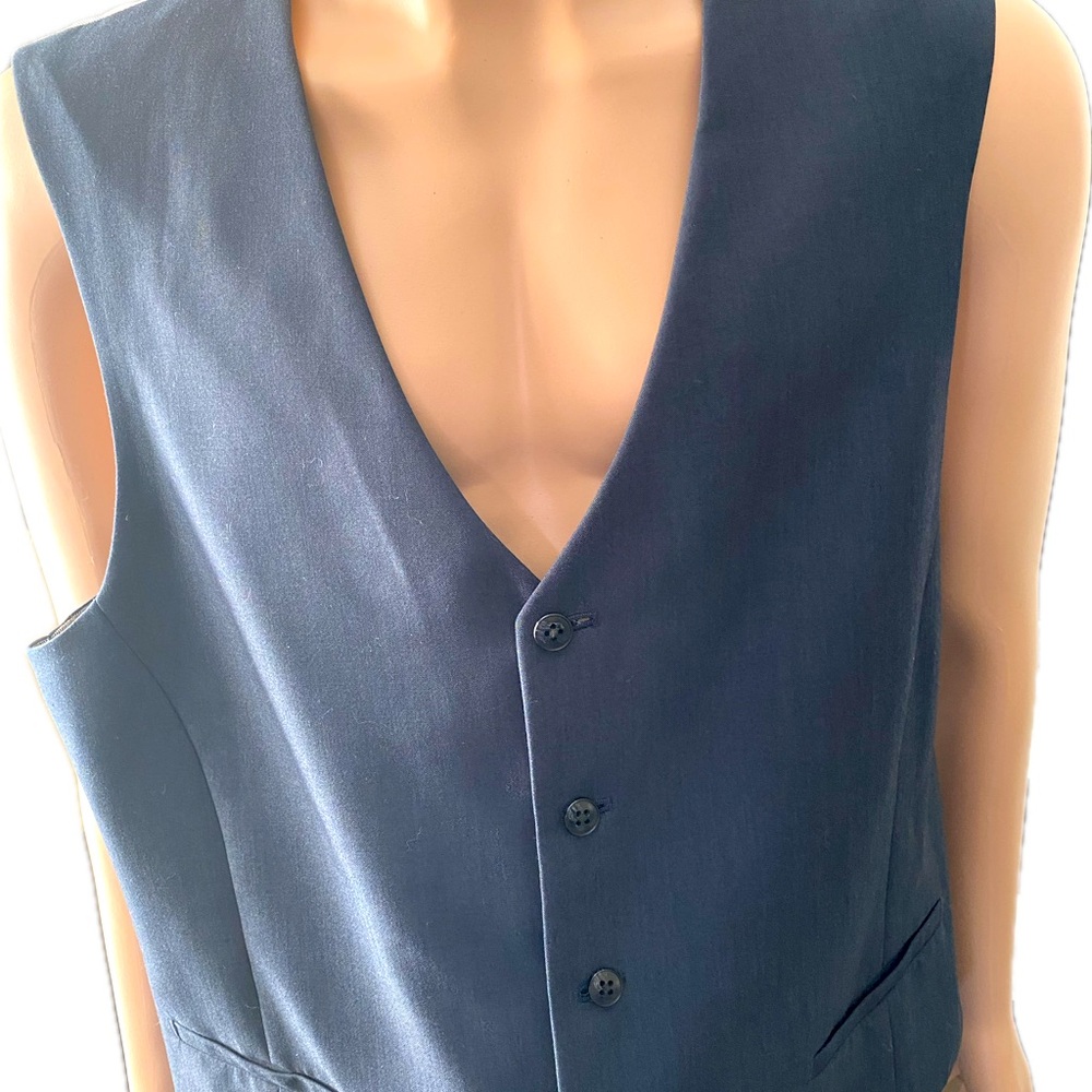 Men’s suit vest by J. Ferrar. Two tone. Blue/gray, XL